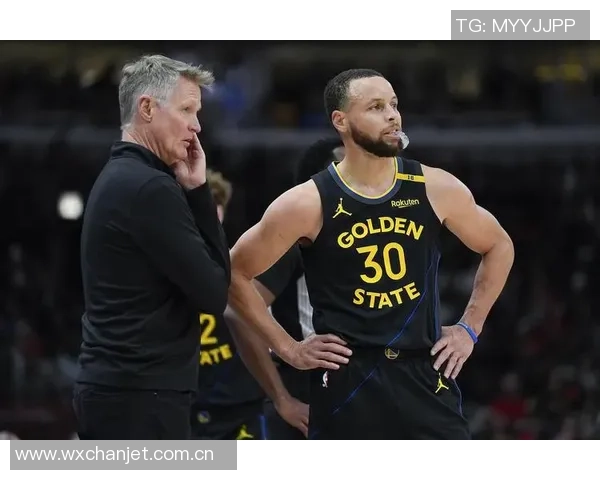 穆迪谈库里缺阵影响强调减少失误与巴特勒协作提升进攻效率